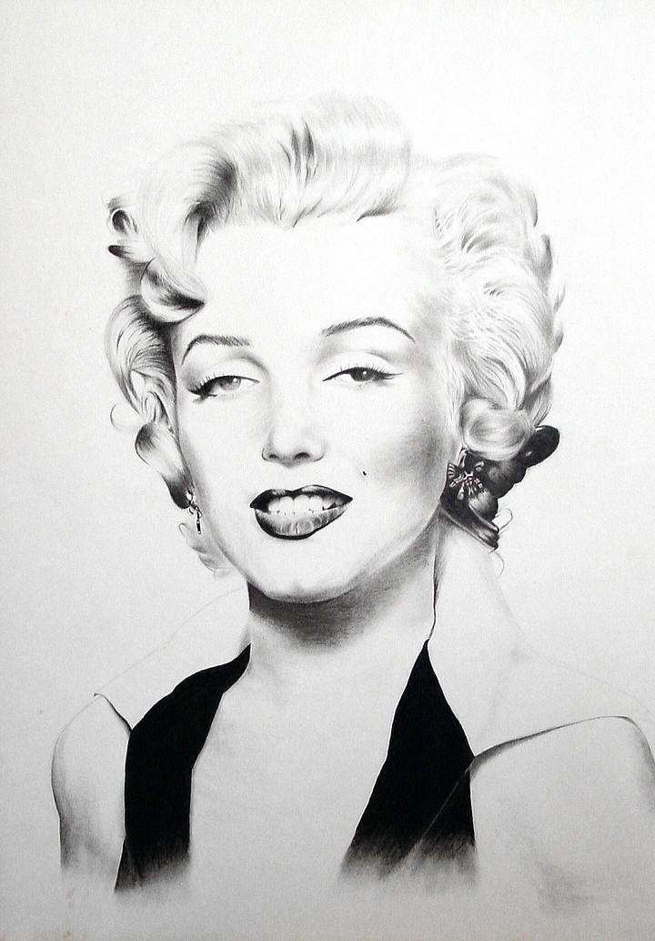 MARILYN MONROE